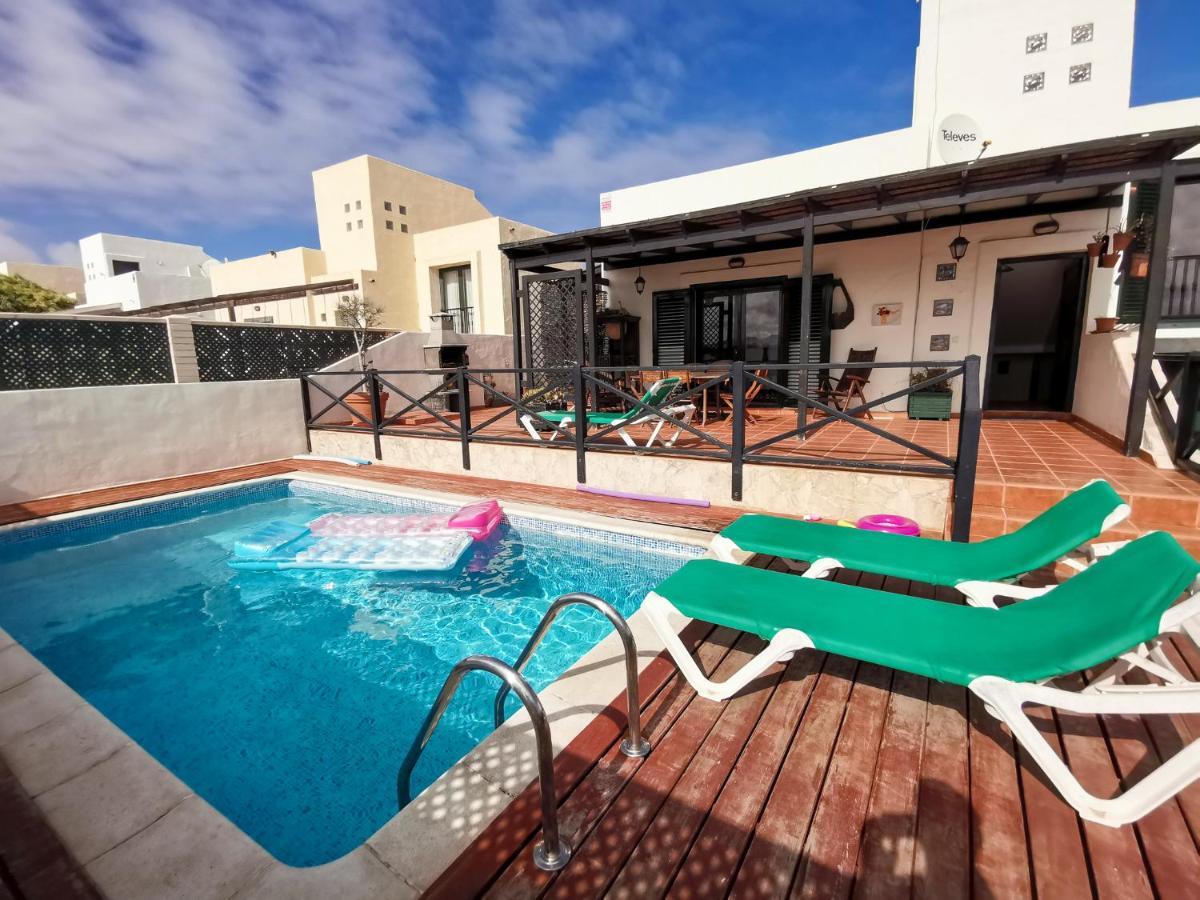 Paradise Villa Corralejo Exterior photo