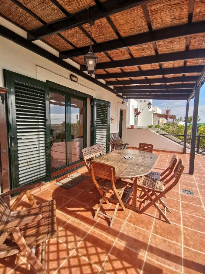 Paradise Villa Corralejo Exterior photo
